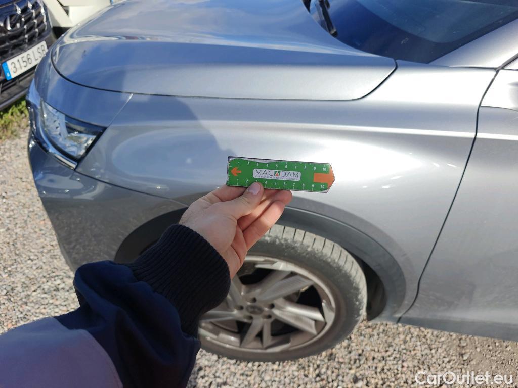  DS  DS7 DS DS 7 Crossback / 2017 / 5P / todoterreno BlueHDi DE 96kW (130CV) Auto.BE CHIC (AC) #26