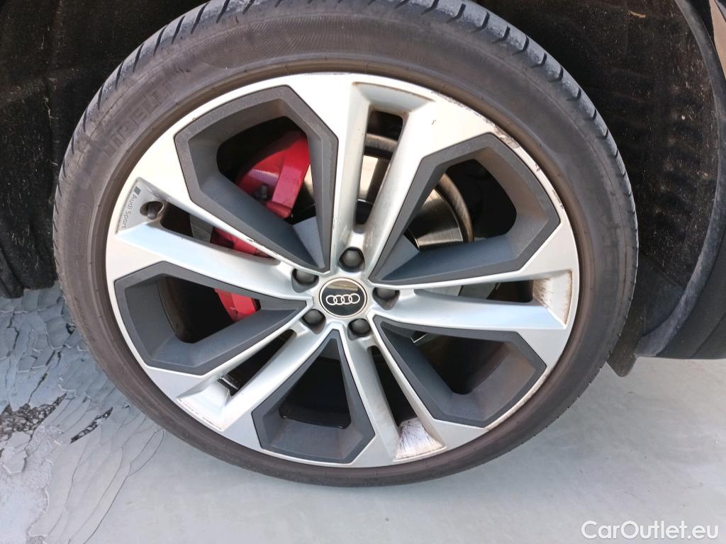  Audi  Q5 AUDI  SPORTBACK / 2020 / 5P / todoterreno Black line 40 TDI 150kW quattro-ultra #3