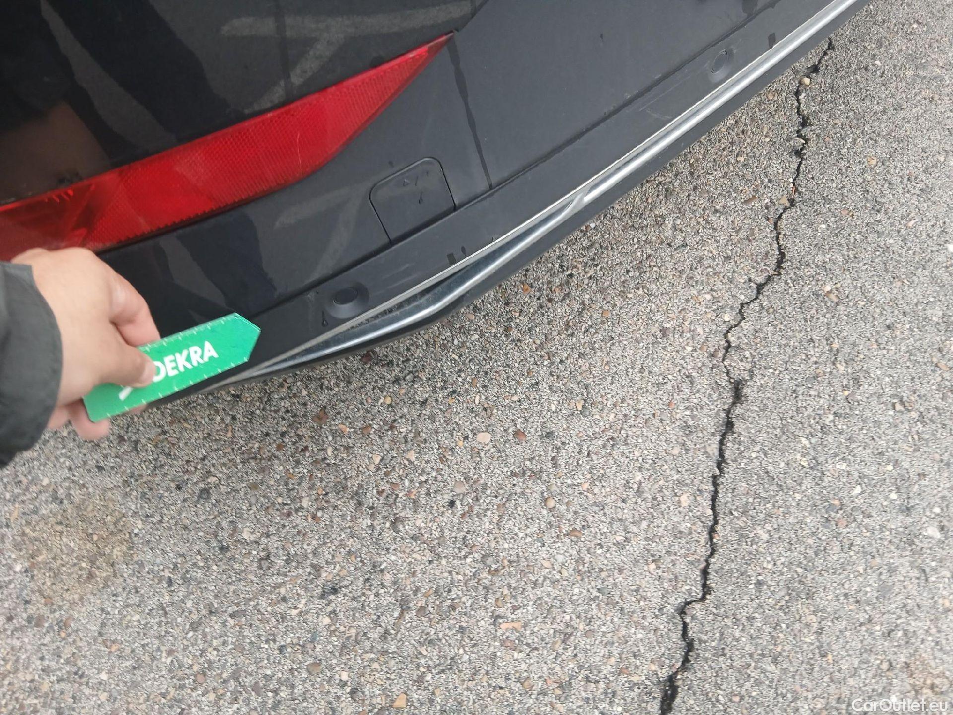  Hyundai  i30 HYUNDAI  / 2020 / 5P / berlina con portón 1.6 CRDI 85kW (116CV) Klass LRR #22