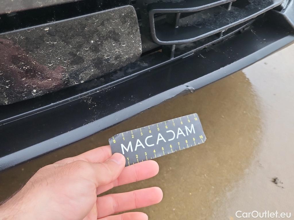  Bmw  Serie 1 BMW  / 2019 / 5P / berlina con portón 118i #4