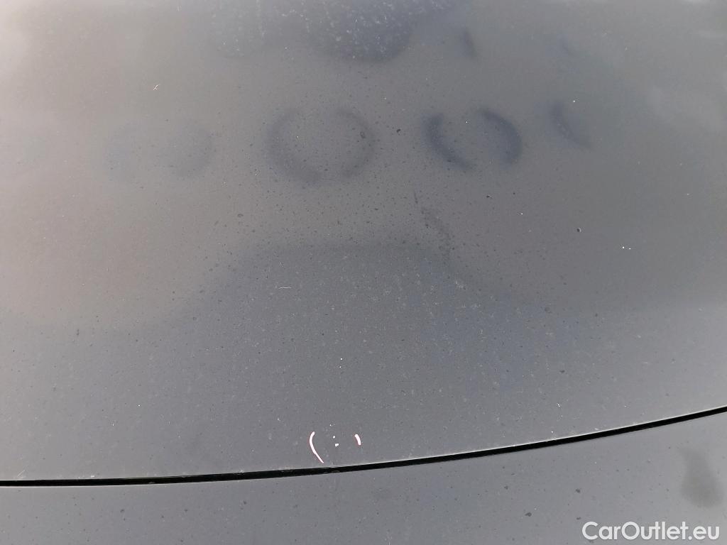  Mercedes  A-Klasse MERCEDES-BENZ Clase A / 2018 / 5P / berlina con portón A 250 e #17