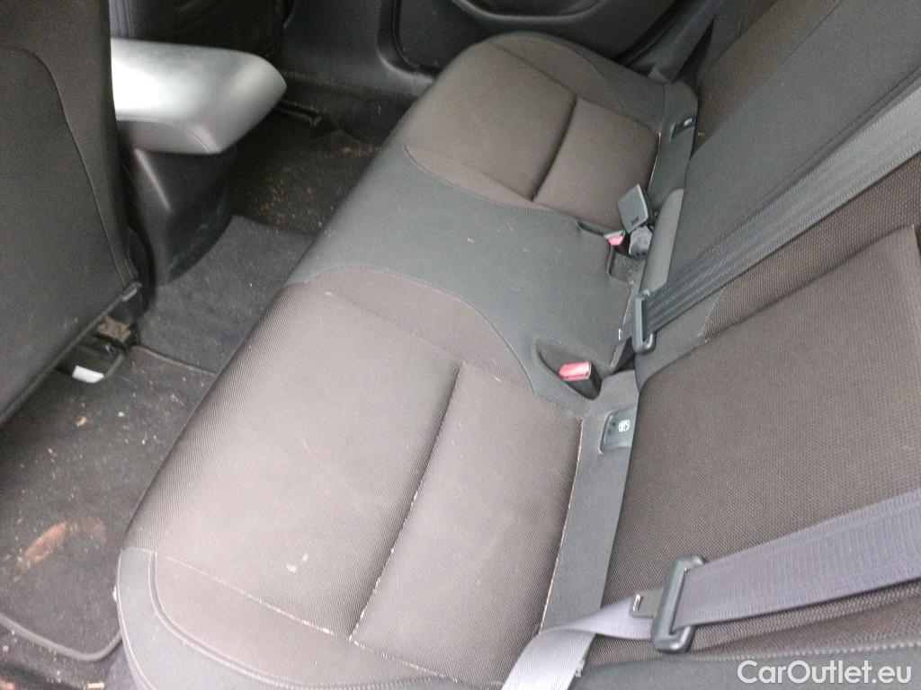  Mazda  3 MAZDA Mazda / 2019 / 5P / berlina con portón 2.0 SKYACTIV-X EVOLUTION #14