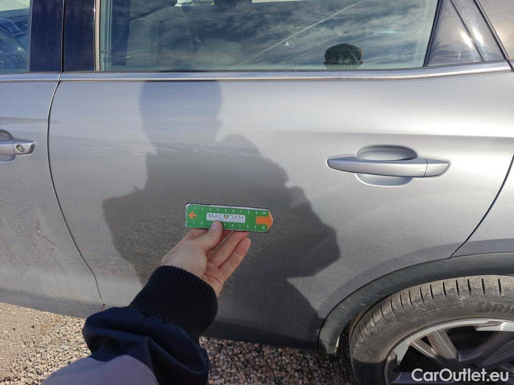  DS  DS7 DS DS 7 Crossback / 2017 / 5P / todoterreno BlueHDi DE 96kW (130CV) Auto.BE CHIC (AC) #33