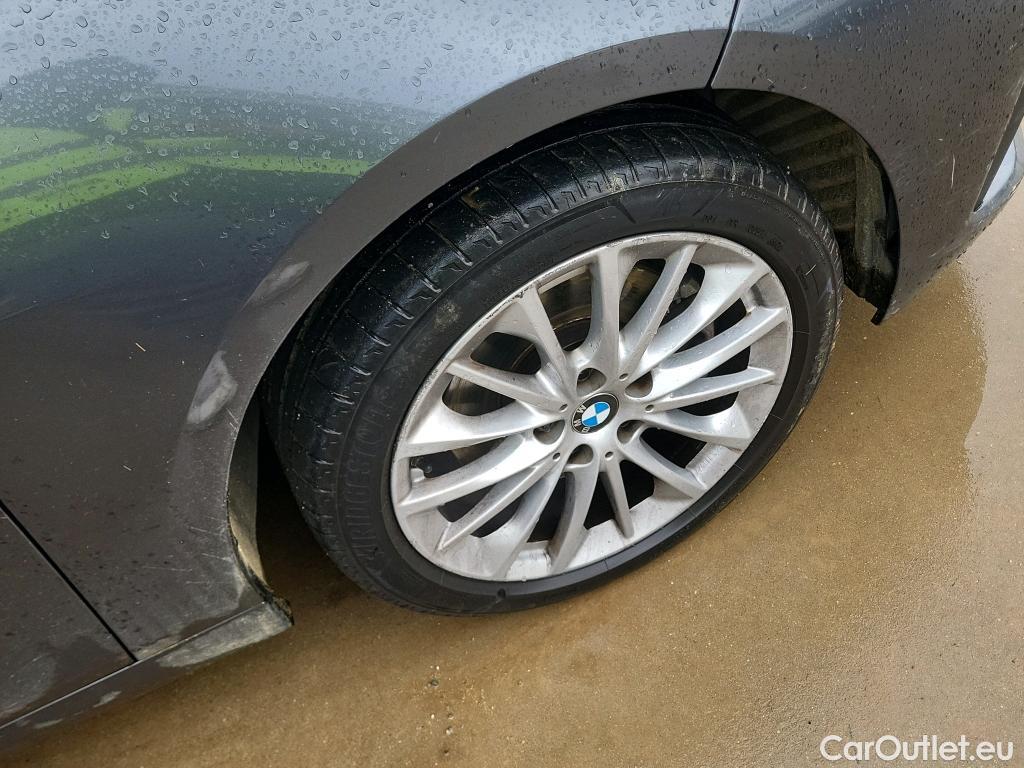 Bmw  Serie 1 BMW  / 2019 / 5P / berlina con portón 118i #9