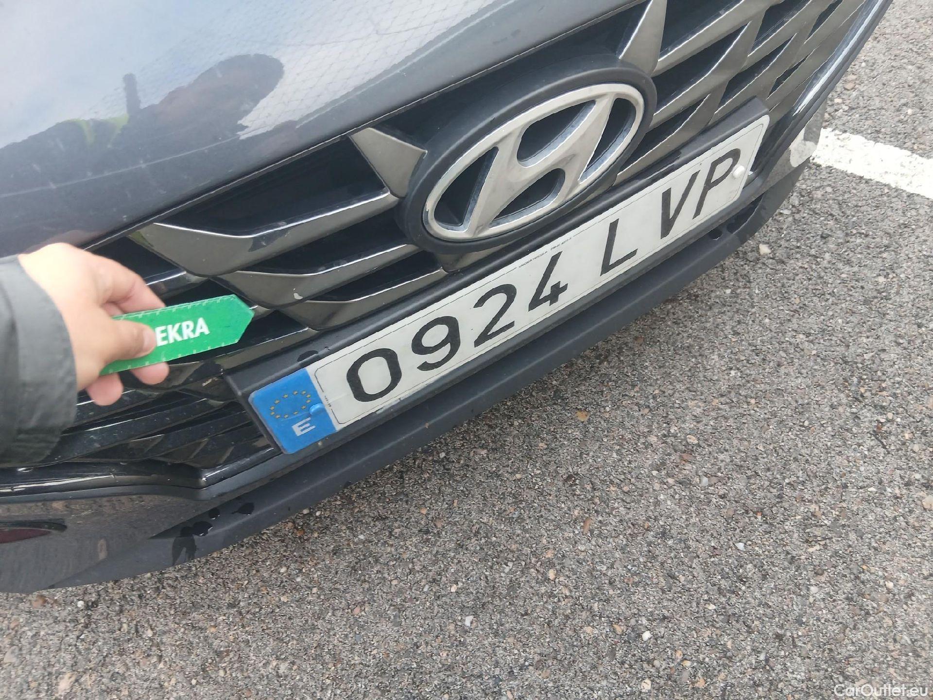  Hyundai  i30 HYUNDAI  / 2020 / 5P / berlina con portón 1.6 CRDI 85kW (116CV) Klass LRR #9