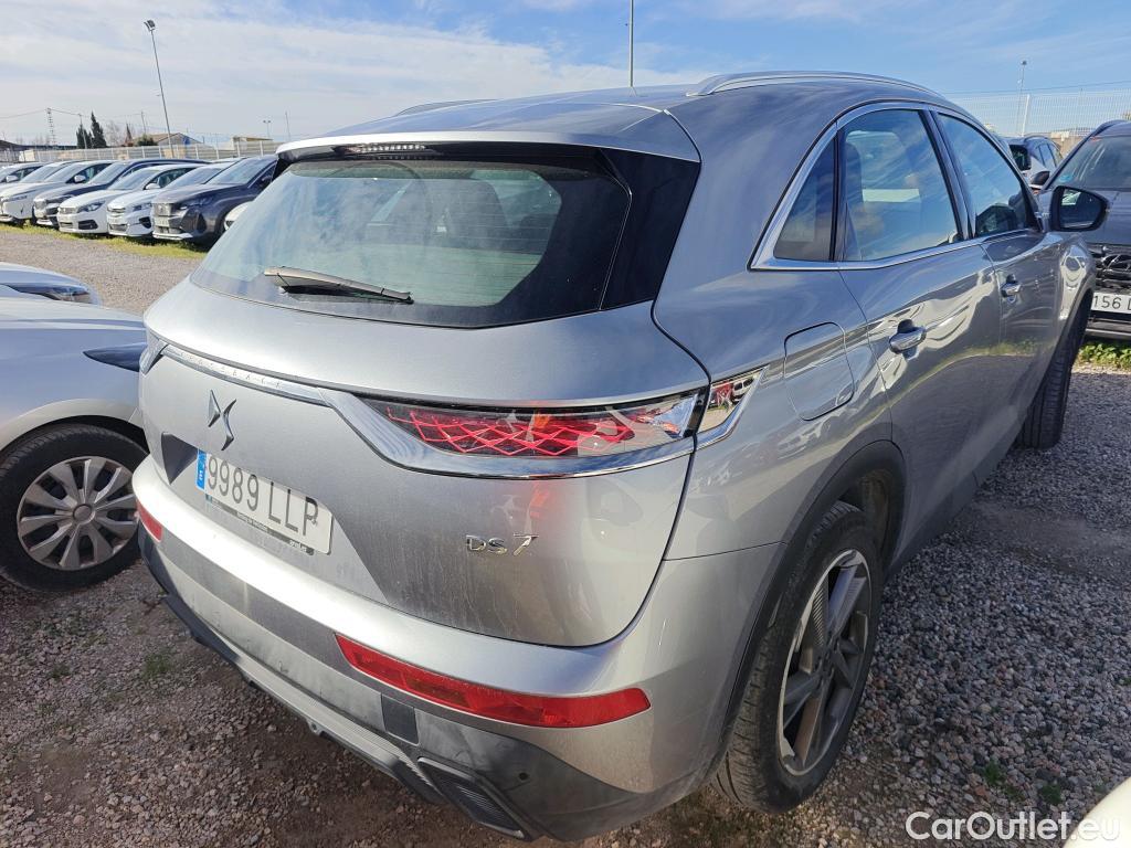  DS  DS7 DS DS 7 Crossback / 2017 / 5P / todoterreno BlueHDi DE 96kW (130CV) Auto.BE CHIC (AC) #14