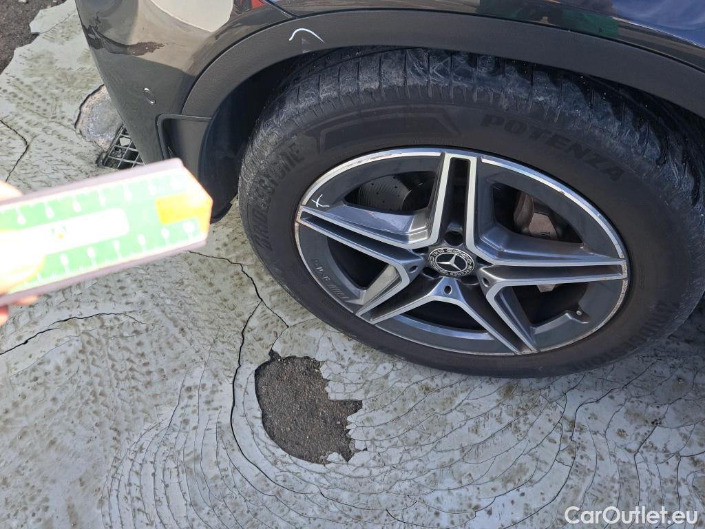  Mercedes  G-Klasee MERCEDES-BENZ GLC Coupé / 2019 / 5P / coupé GLC 200 d 4MATIC #3