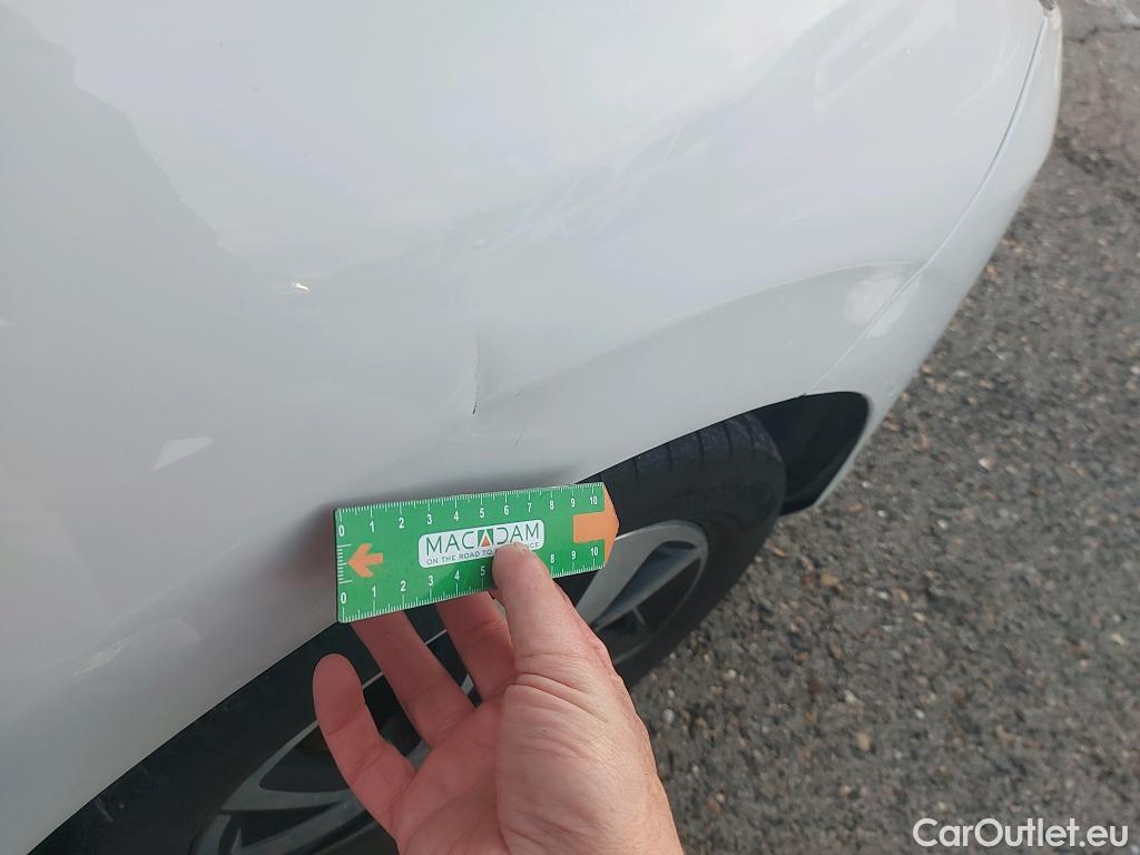  Peugeot  108 PEUGEOT  / 2014 / 5P / minicoche Allure VTi 52kW (72CV) #4