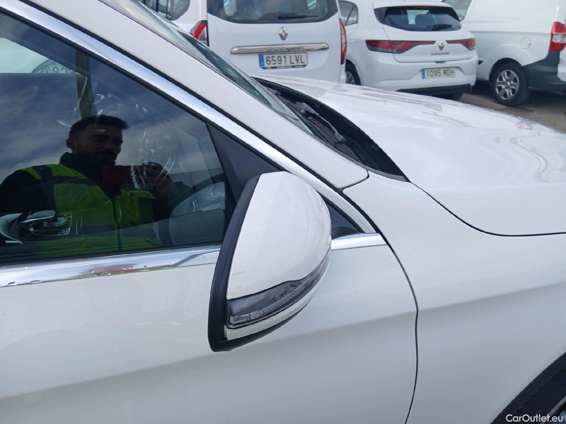  Mercedes  G-Klasee MERCEDES-BENZ Clase GLC / 2015 / 5P / todoterreno GLC 220 d 4MATIC #24