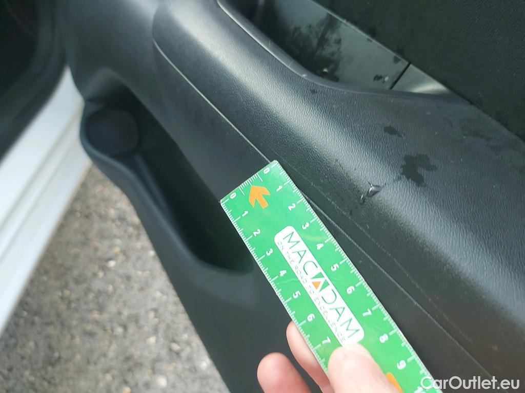  Peugeot  108 PEUGEOT  / 2014 / 5P / minicoche Allure VTi 52kW (72CV) #14