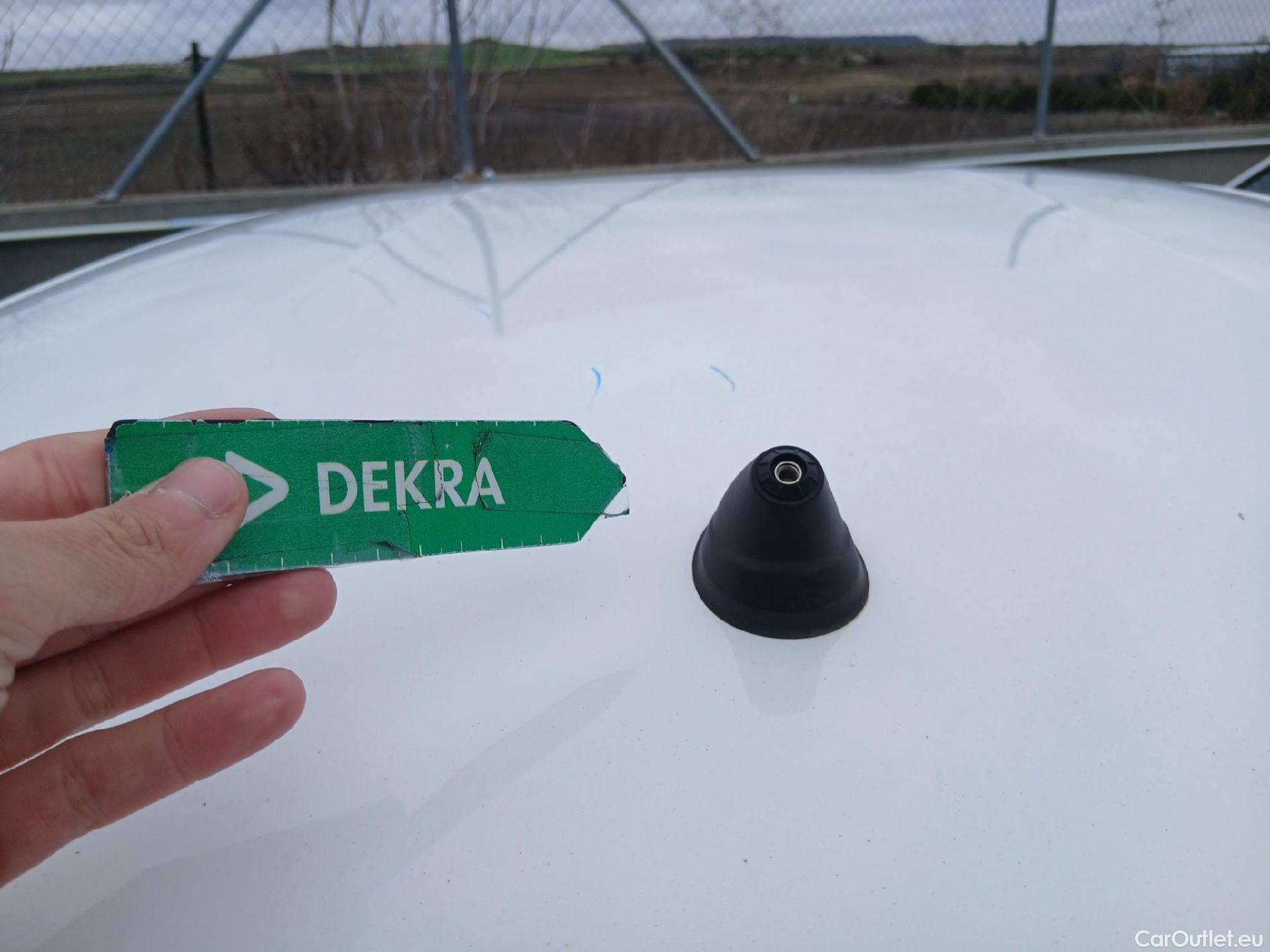  Peugeot  208 PEUGEOT  5p 1G berlina con portón 5P ACCESS 1.6 BlueHDi 55KW (75CV) #34