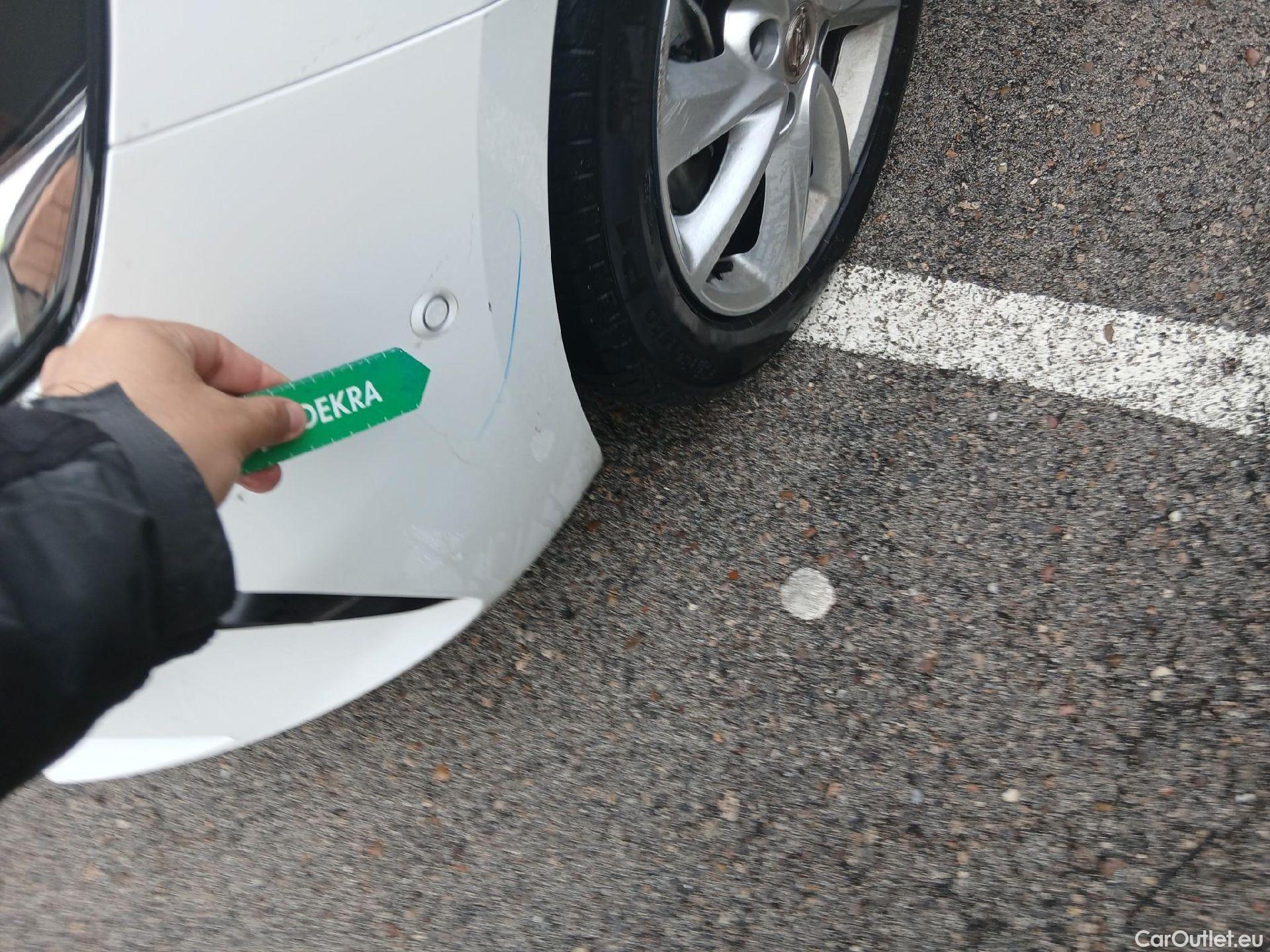  Opel  Corsa OPEL  1.2T XHL 74kW (100CV) Elegance #4