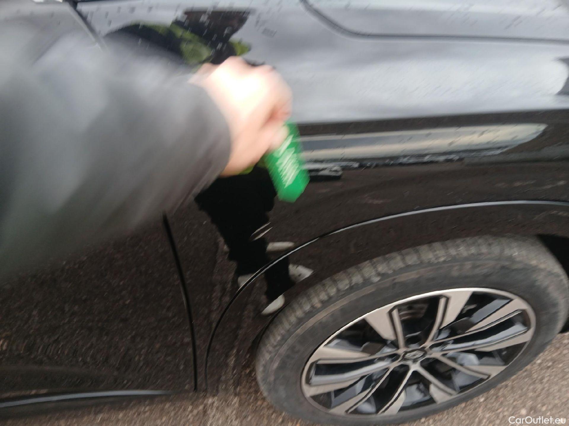  Renault  Espace  VI Techno E-Tech Hybrid 1.2 E-TECH Hybrid 200CV ATV 7 Plazas 6E #28