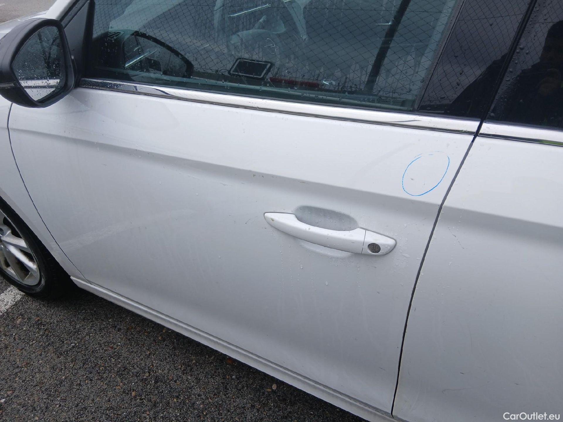  Opel  Corsa OPEL  1.2T XHL 74kW (100CV) Elegance #9