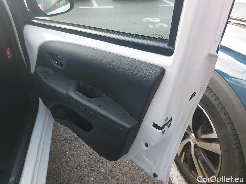  Peugeot  108 PEUGEOT  / 2014 / 5P / minicoche Allure VTi 52kW (72CV) #13