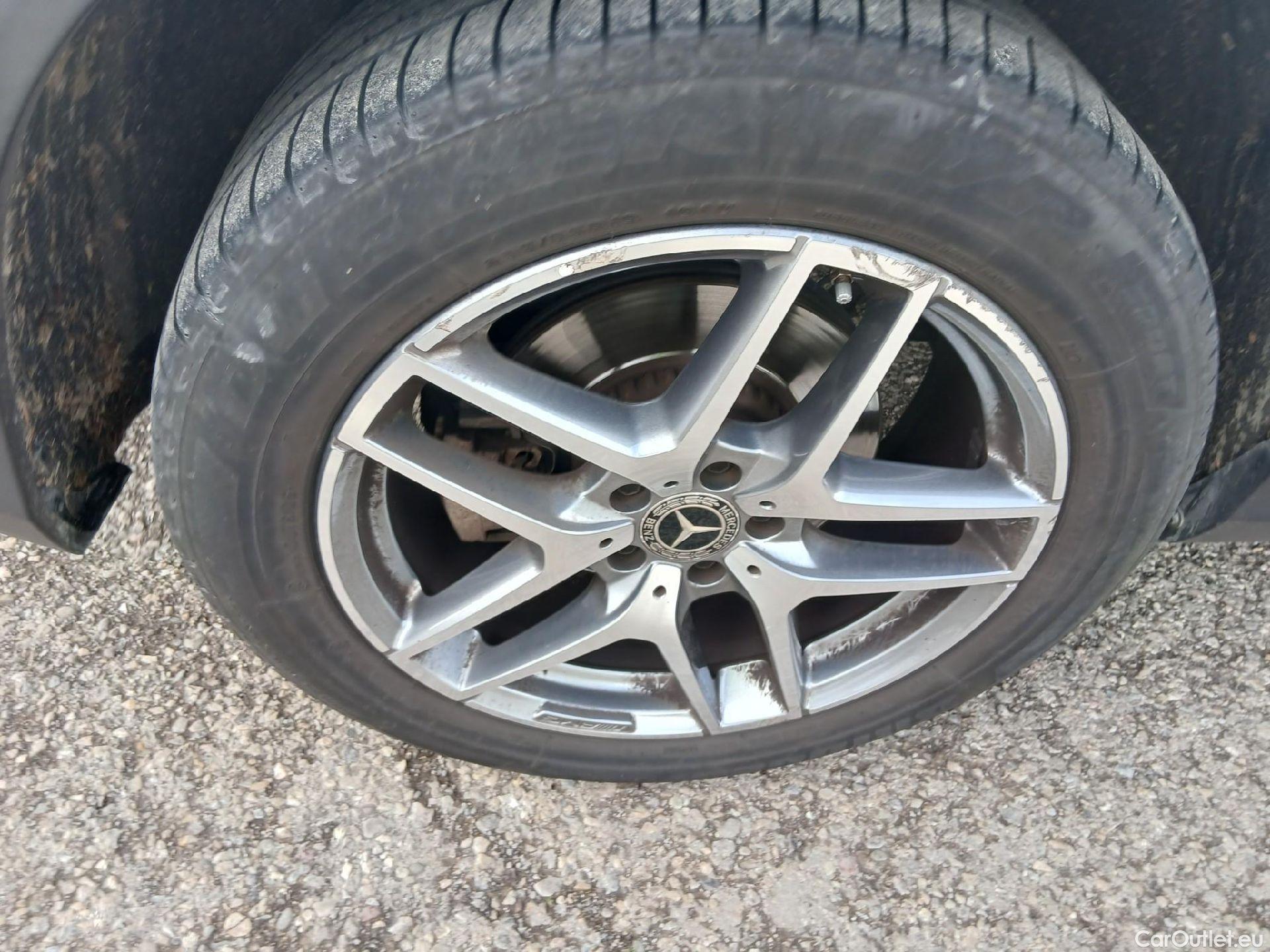  Mercedes  G-Klasee MERCEDES-BENZ Clase GLC / 2015 / 5P / todoterreno GLC 220 d 4MATIC #18