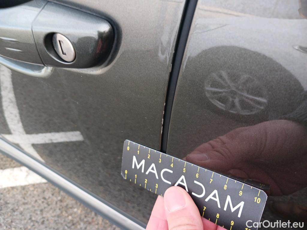  Peugeot  3008 PEUGEOT  Hybrid / 2016 / 5P / todoterreno 225 e-EAT8 Allure #15