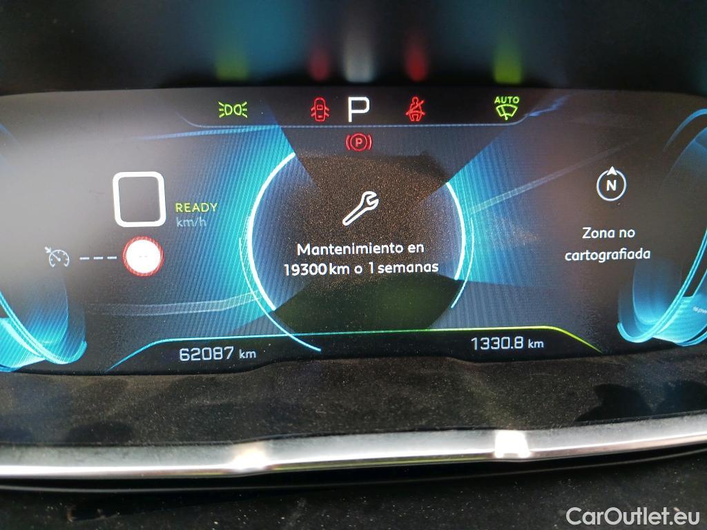  Peugeot  3008 PEUGEOT  Hybrid / 2016 / 5P / todoterreno 225 e-EAT8 Allure #45