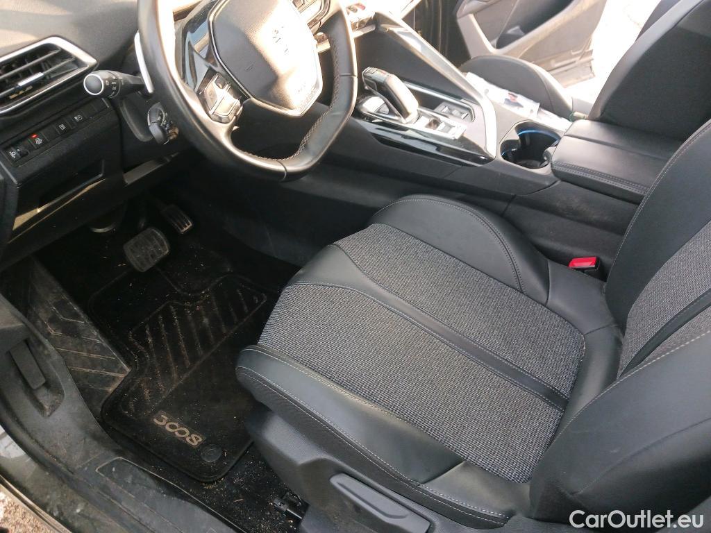 Peugeot  3008 PEUGEOT  Hybrid / 2016 / 5P / todoterreno 225 e-EAT8 Allure #25