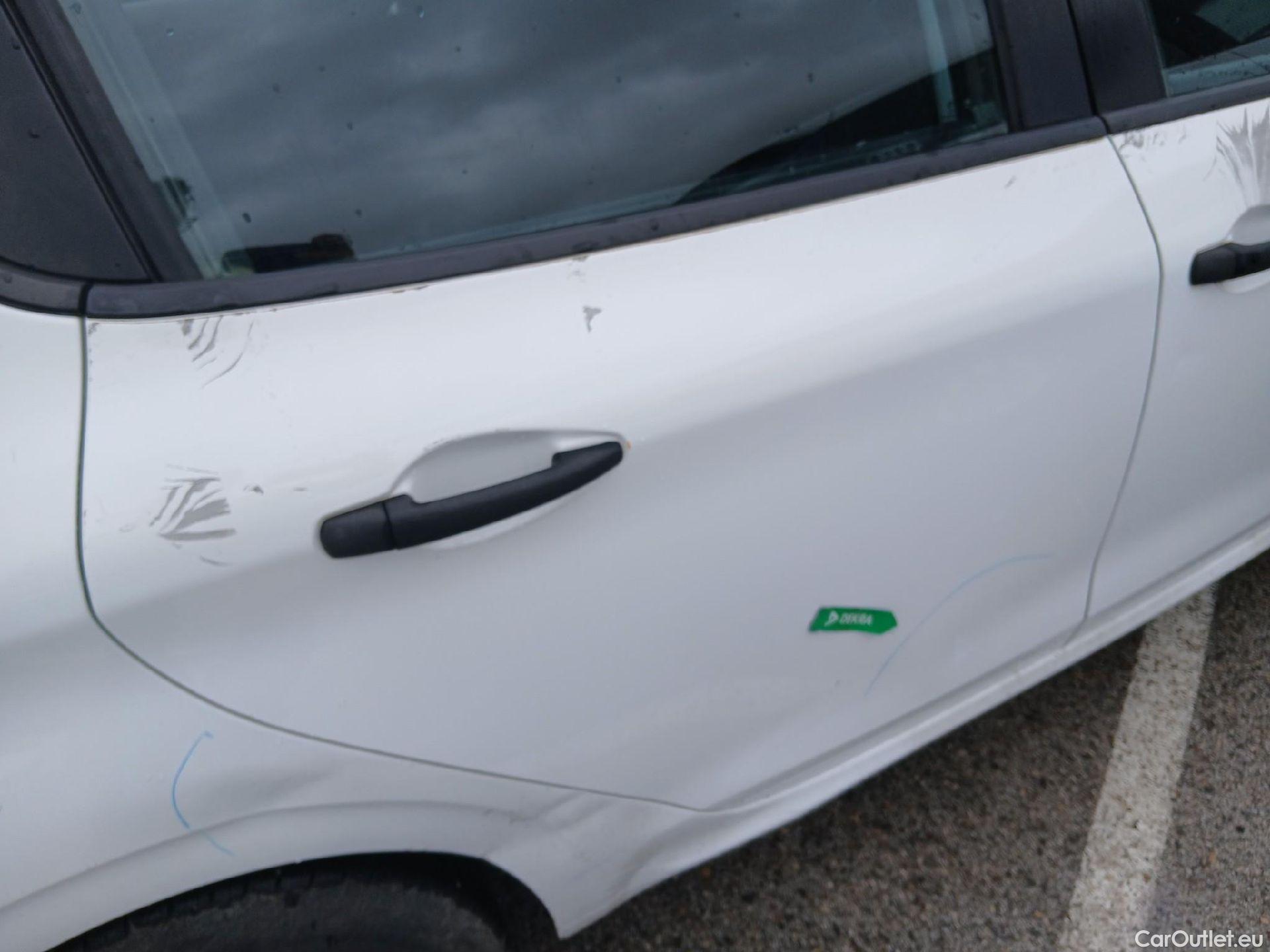  Peugeot  208 PEUGEOT  5p 1G berlina con portón 5P ACCESS 1.6 BlueHDi 55KW (75CV) #45