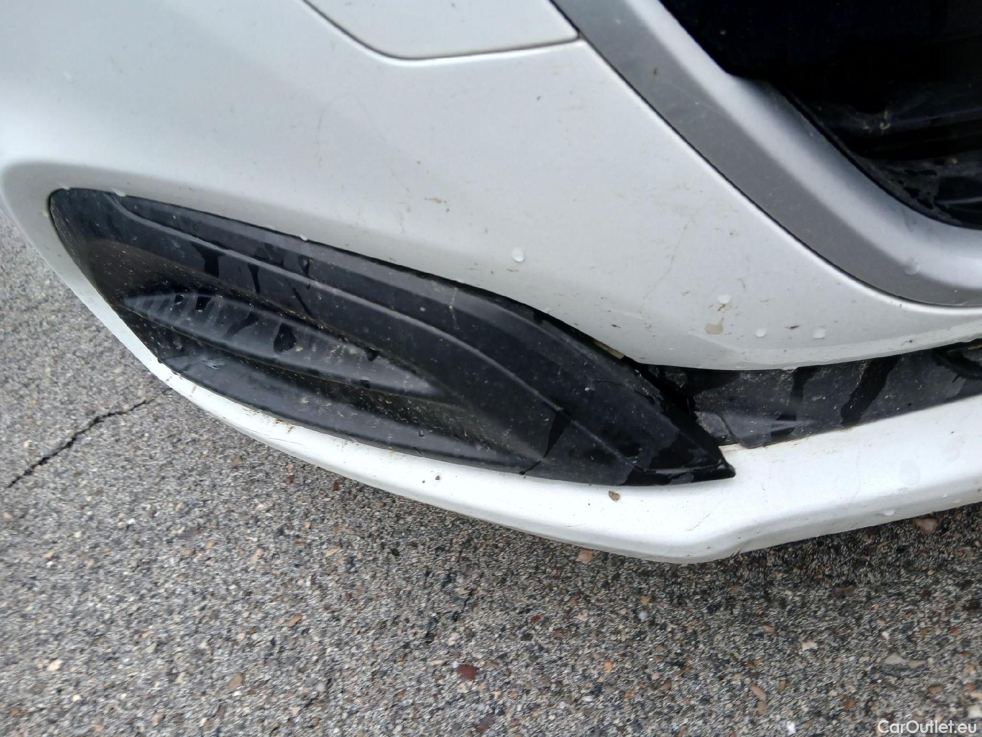  Peugeot  208 PEUGEOT  5p 1G berlina con portón 5P ACCESS 1.6 BlueHDi 55KW (75CV) #6