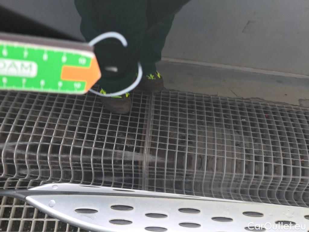  Mercedes  G-Klasee MERCEDES-BENZ GLC Coupé / 2019 / 5P / coupé GLC 200 d 4MATIC #28