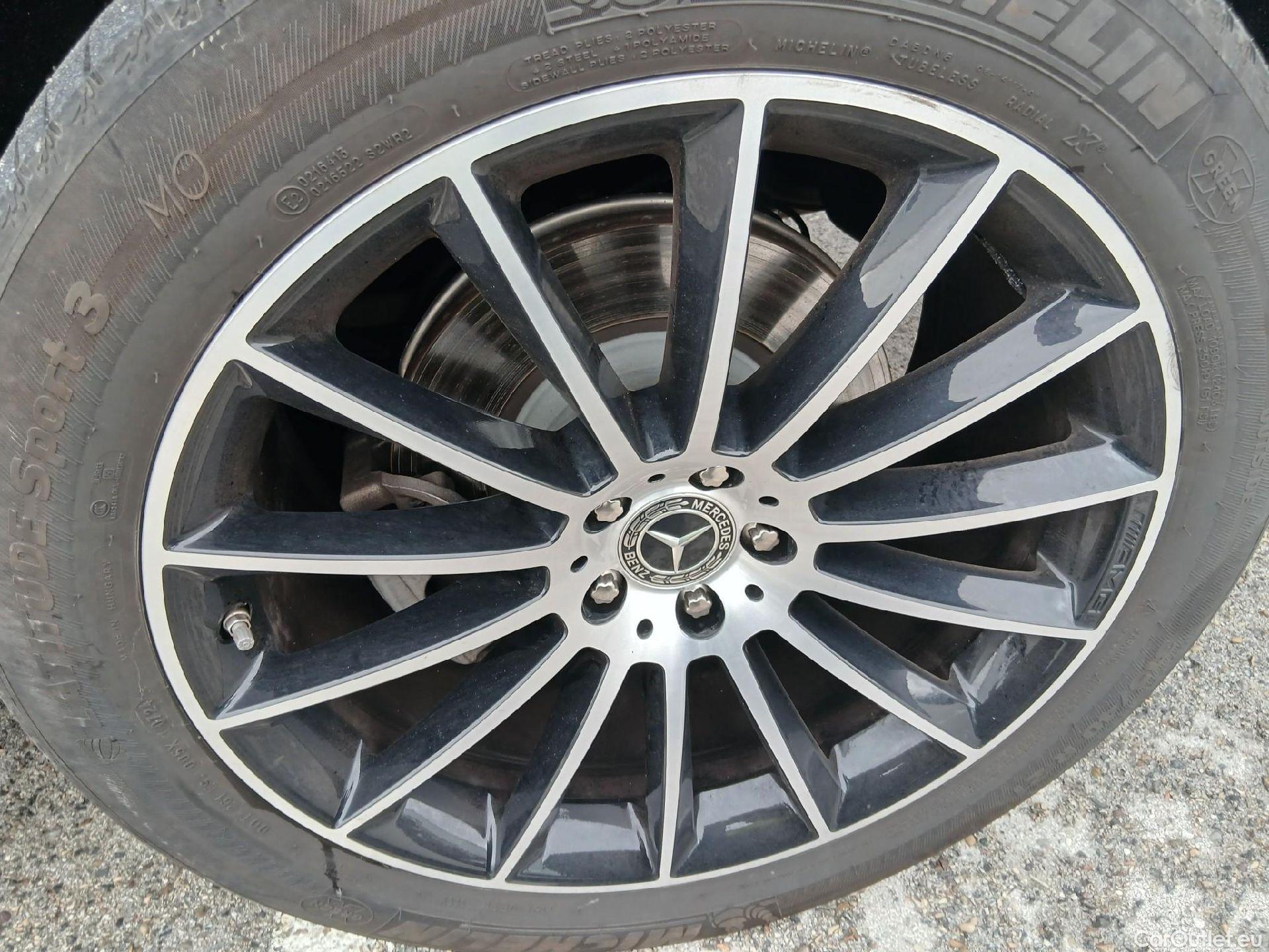  Mercedes  G-Klasee MERCEDES-BENZ GLE Coupé / 2020 / 5P / todoterreno GLE 350 de 4MATIC (Híbrido Enchufable) #16