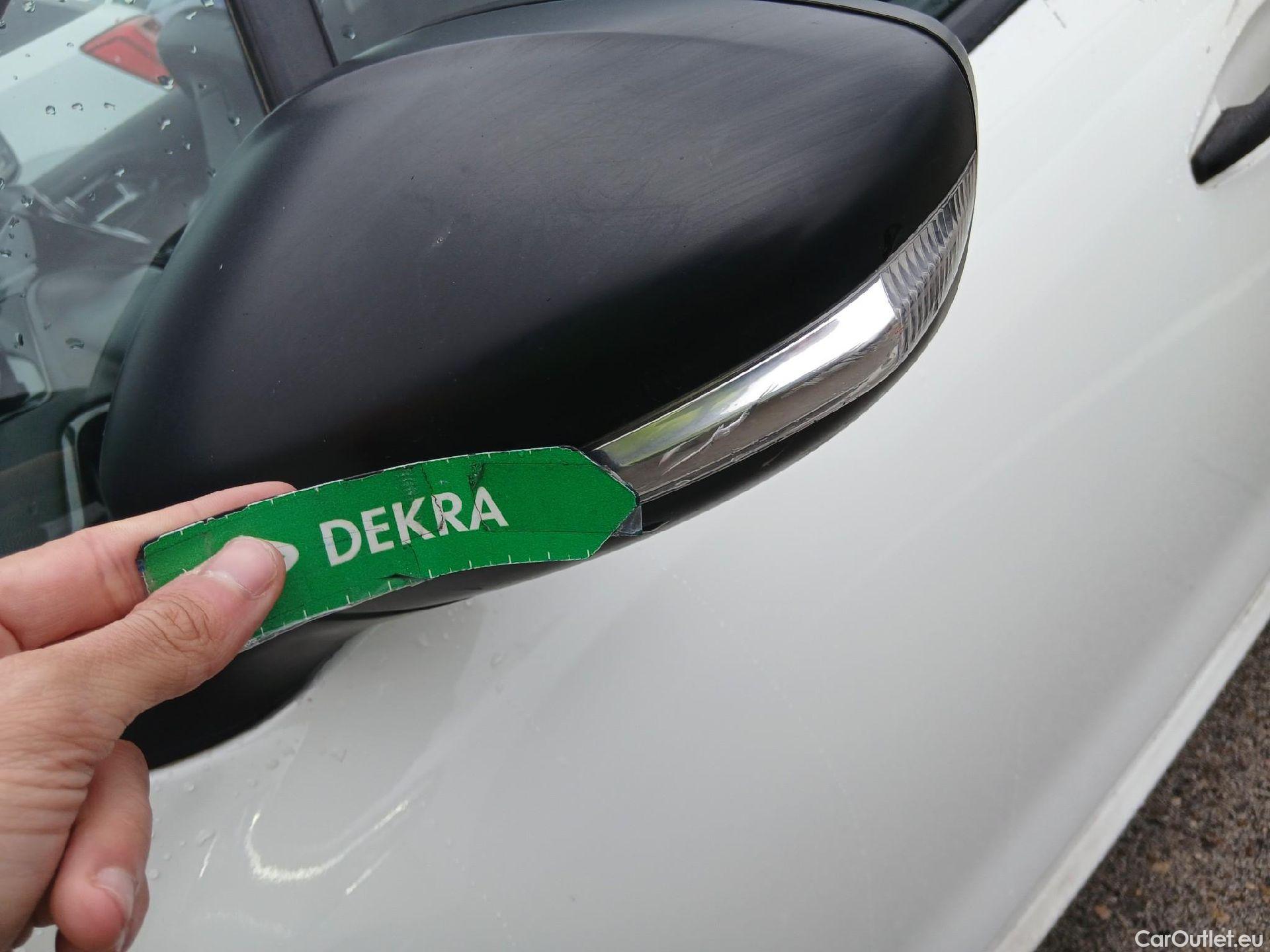  Peugeot  208 PEUGEOT  5p 1G berlina con portón 5P ACCESS 1.6 BlueHDi 55KW (75CV) #12