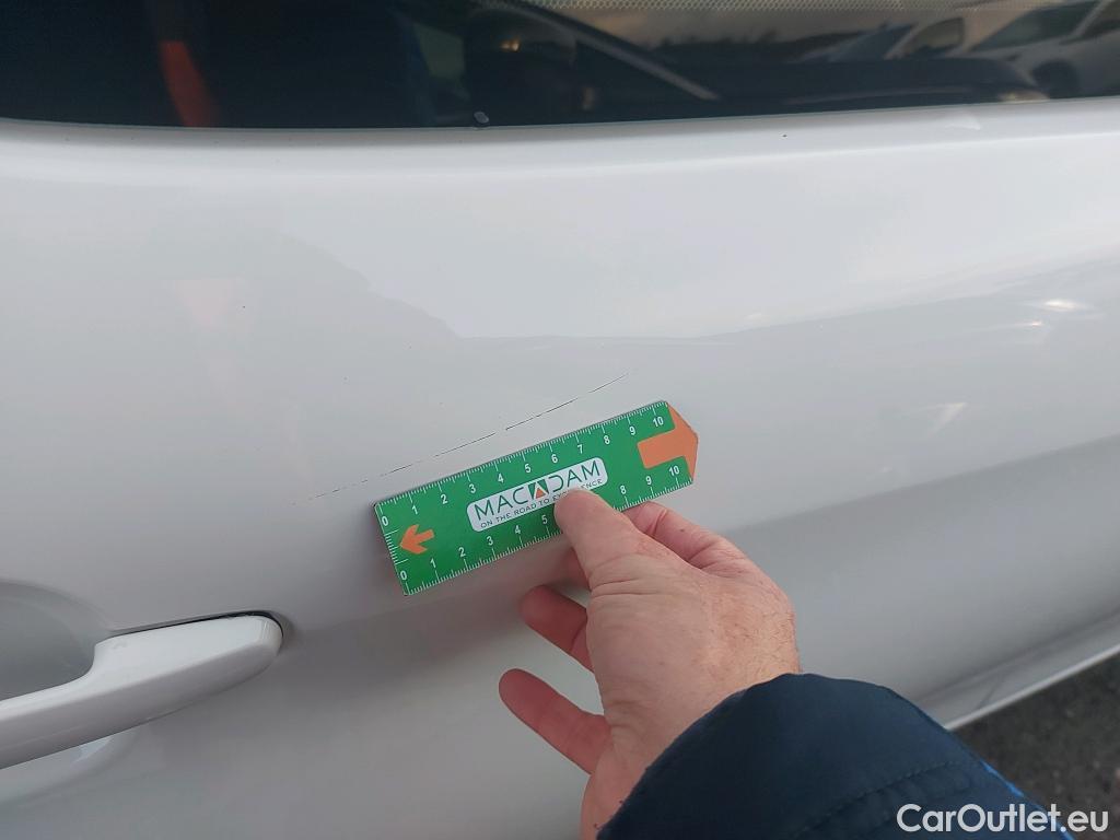  Peugeot  108 PEUGEOT  / 2014 / 5P / minicoche Allure VTi 52kW (72CV) #16