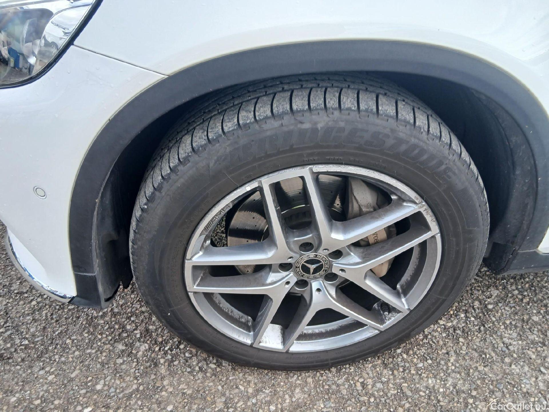  Mercedes  G-Klasee MERCEDES-BENZ Clase GLC / 2015 / 5P / todoterreno GLC 220 d 4MATIC #3