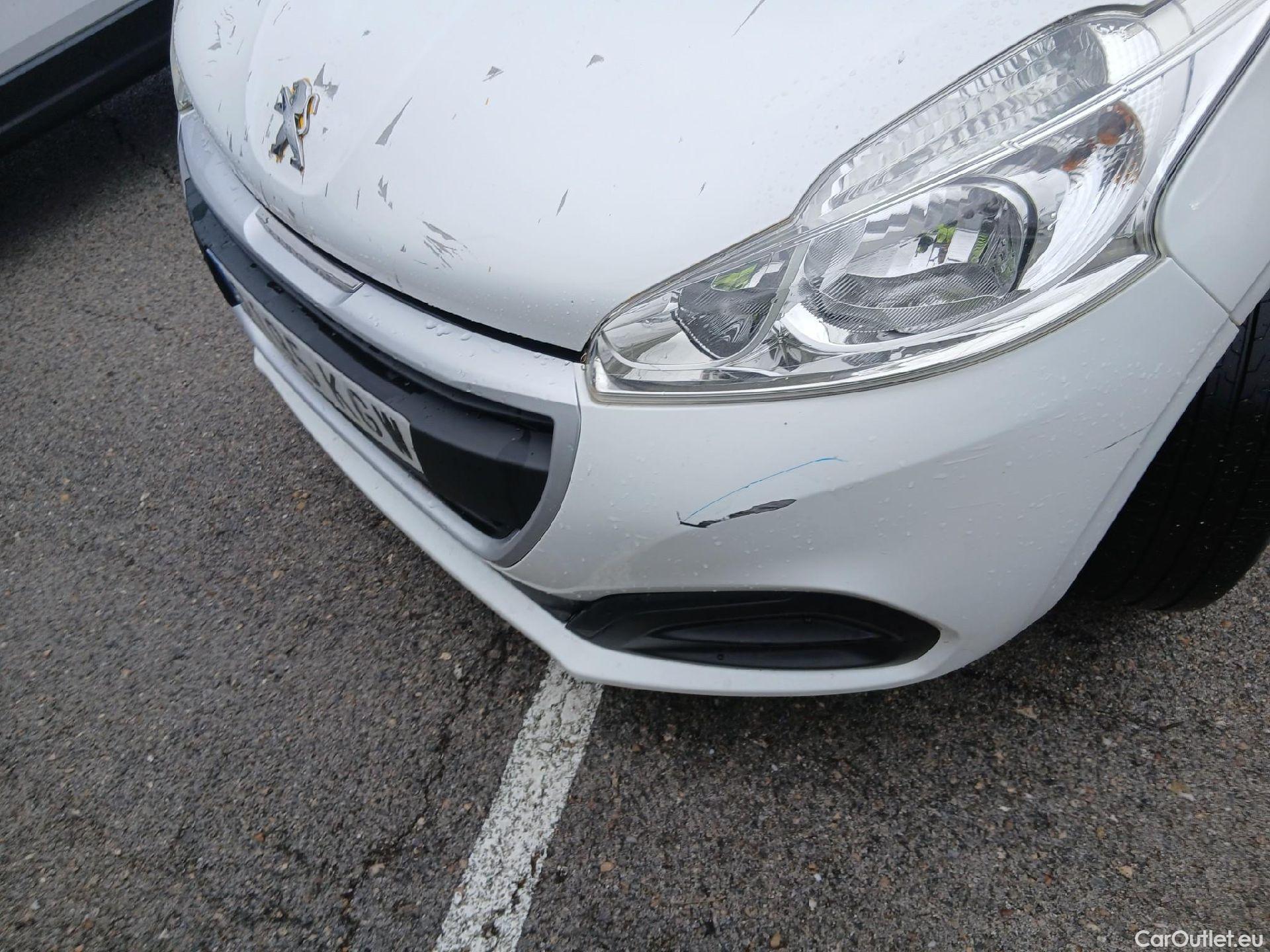  Peugeot  208 PEUGEOT  5p 1G berlina con portón 5P ACCESS 1.6 BlueHDi 55KW (75CV) #4