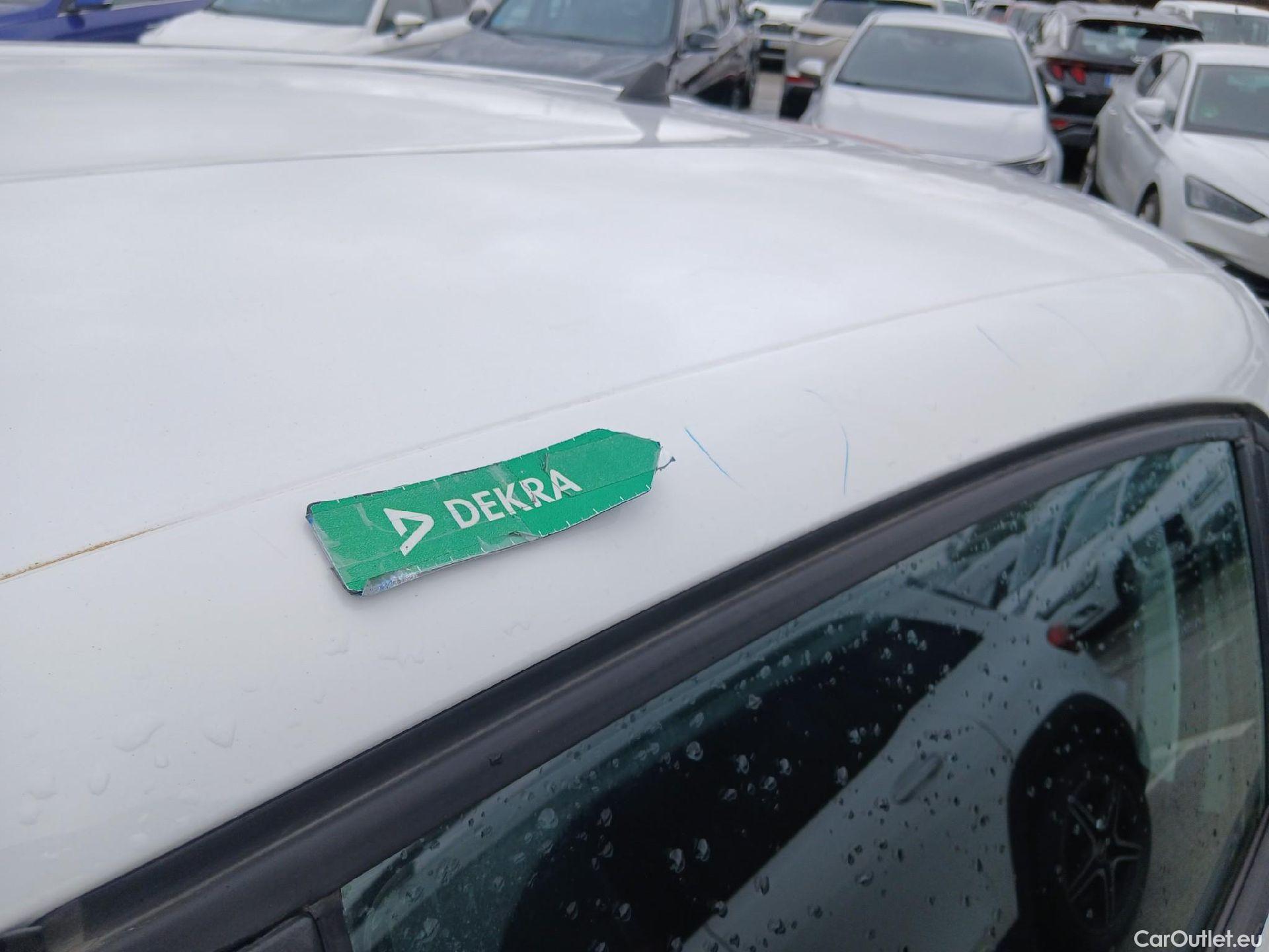  Peugeot  208 PEUGEOT  5p 1G berlina con portón 5P ACCESS 1.6 BlueHDi 55KW (75CV) #14