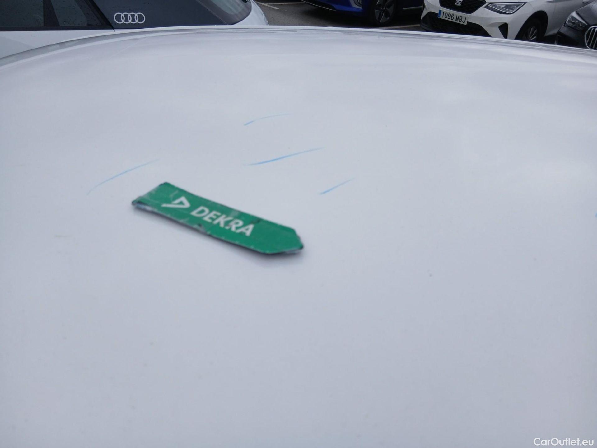  Peugeot  208 PEUGEOT  5p 1G berlina con portón 5P ACCESS 1.6 BlueHDi 55KW (75CV) #16