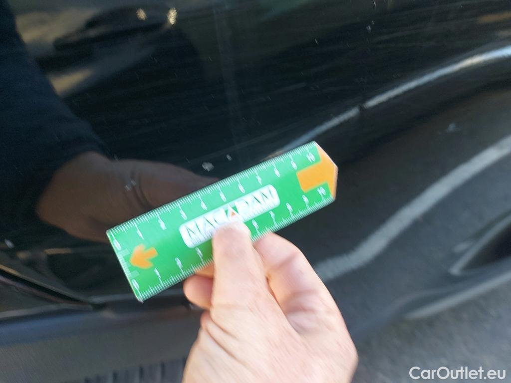  Volvo  XC 40 VOLVO XC40 / 2017 / 5P / todoterreno 2.0 D4 AWD R-Design Auto #22