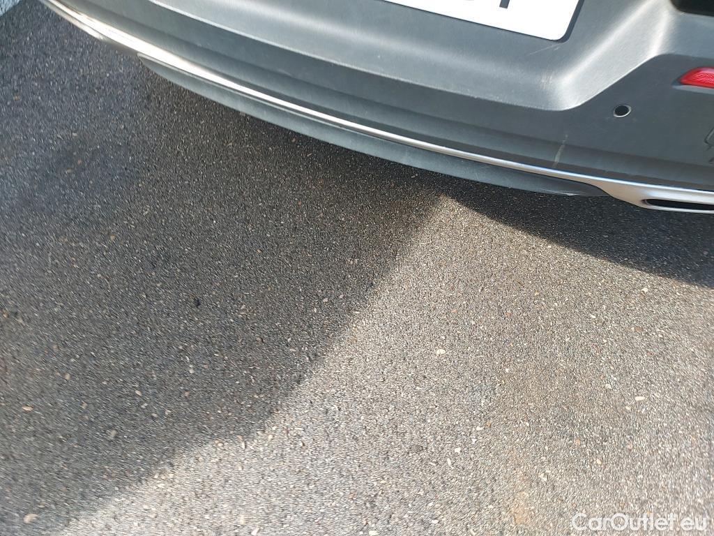  Volvo  XC 40 VOLVO XC40 / 2017 / 5P / todoterreno 2.0 D4 AWD R-Design Auto #45