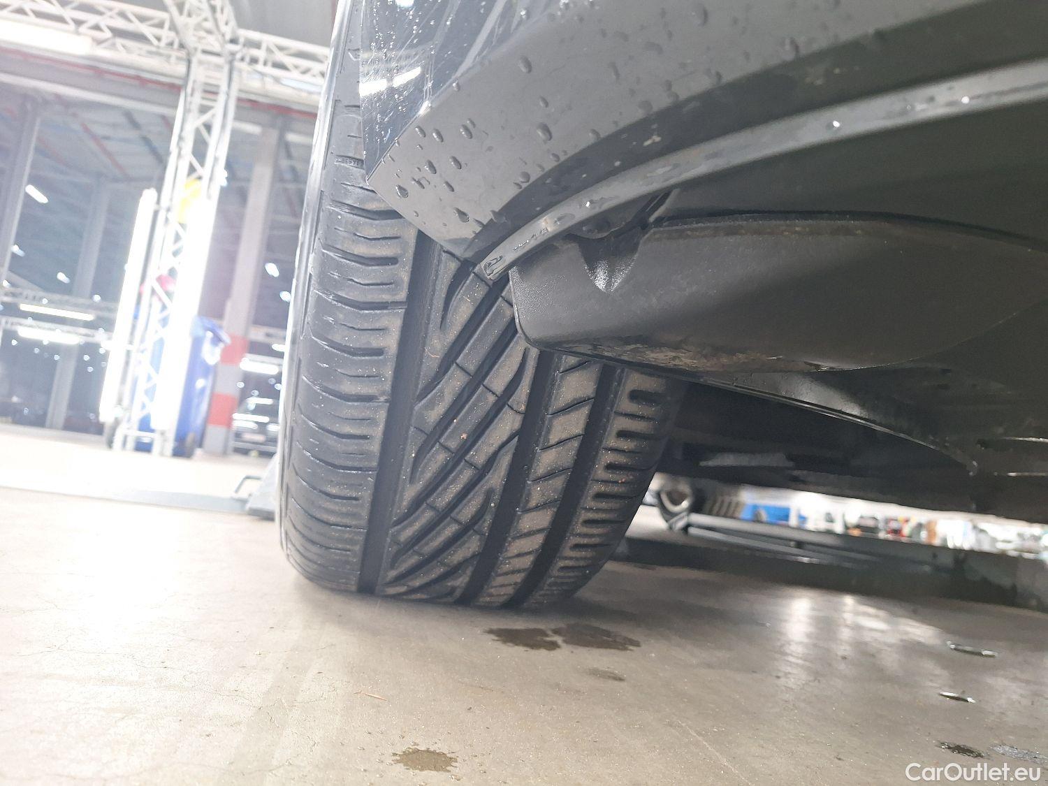  Audi  E-TRON Audi,  '19 BEV, Audi  55 Quattro Advanced 5d #47