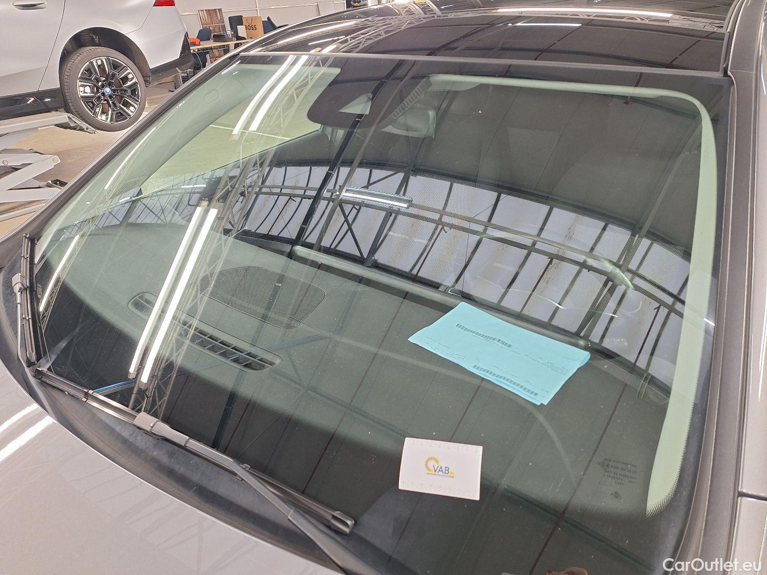  Mercedes  A-Klasse Mercedes, A-Class Berline '18, Mercedes-Benz  Limousine A 180d Business S #28