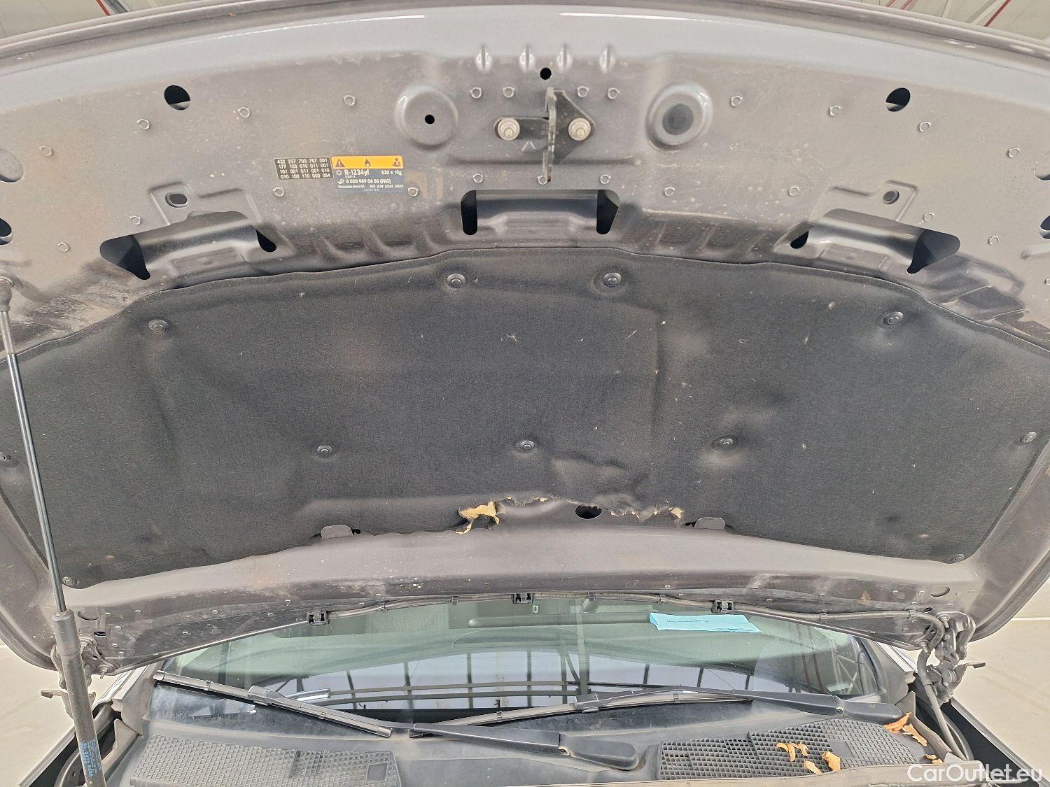  Mercedes  A-Klasse Mercedes, A-Class Berline '18, Mercedes-Benz  Limousine A 180d Business S #35