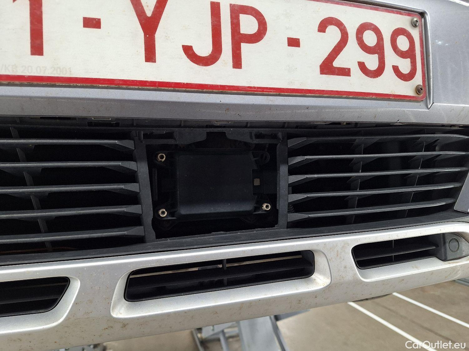  Peugeot  5008 Peugeot,  '16, Peugeot  1.5 BlueHDi 96kW S&S EAT8 Allure 5d #17