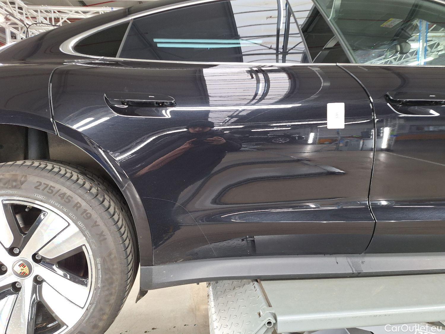  Porsche  Taycan Porsche,  BEV, Porsche  4S 4d #30