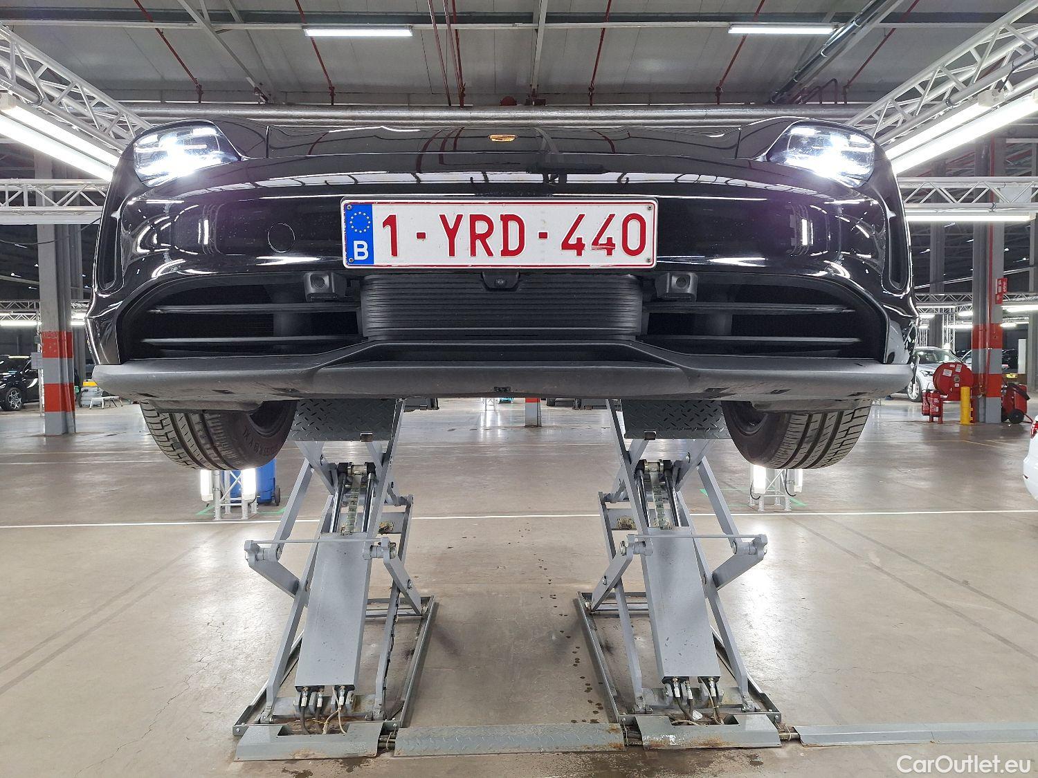  Porsche  Taycan Porsche,  BEV, Porsche  4S 4d #5