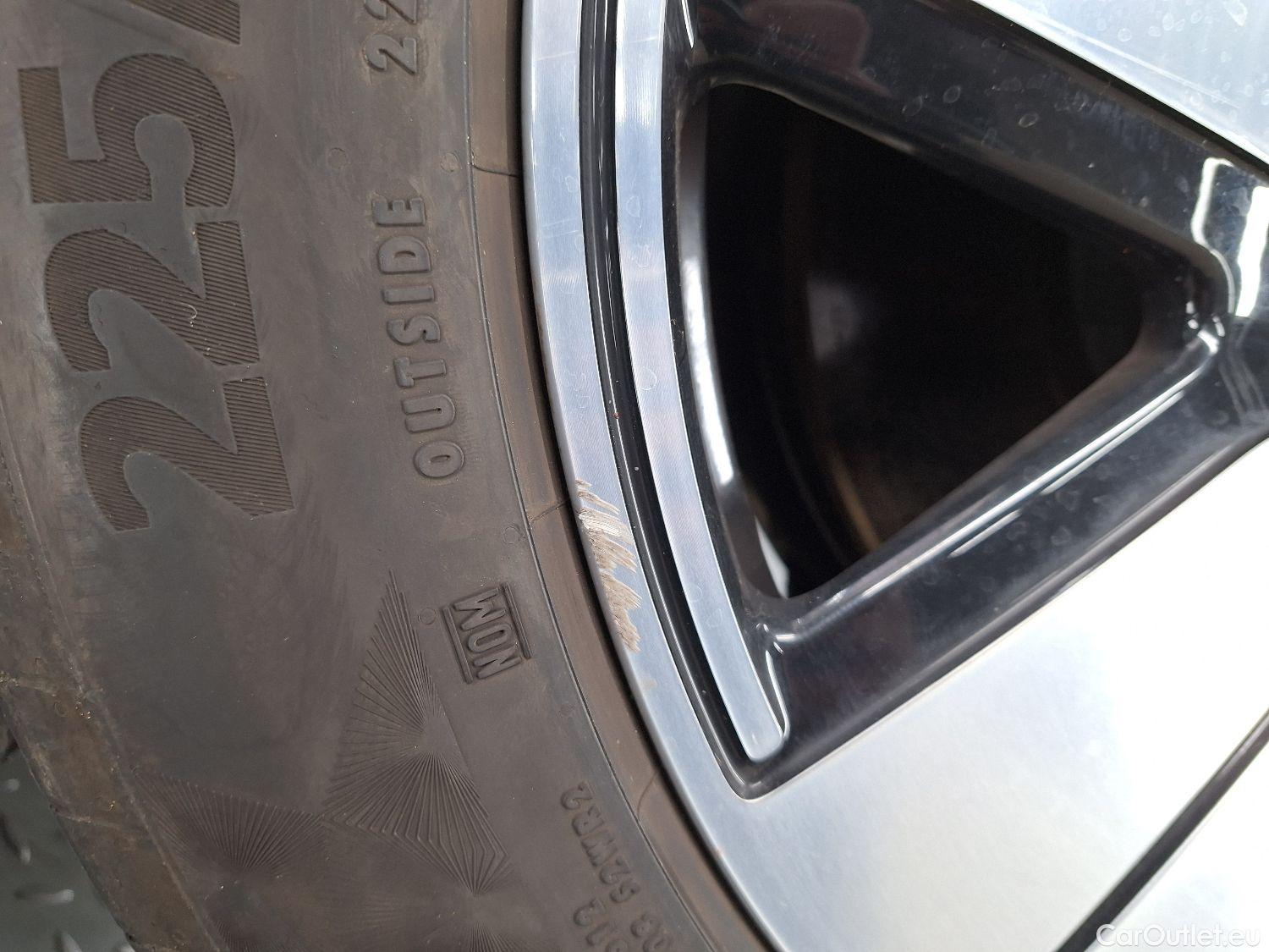  Porsche  Taycan Porsche,  BEV, Porsche  4S 4d #22