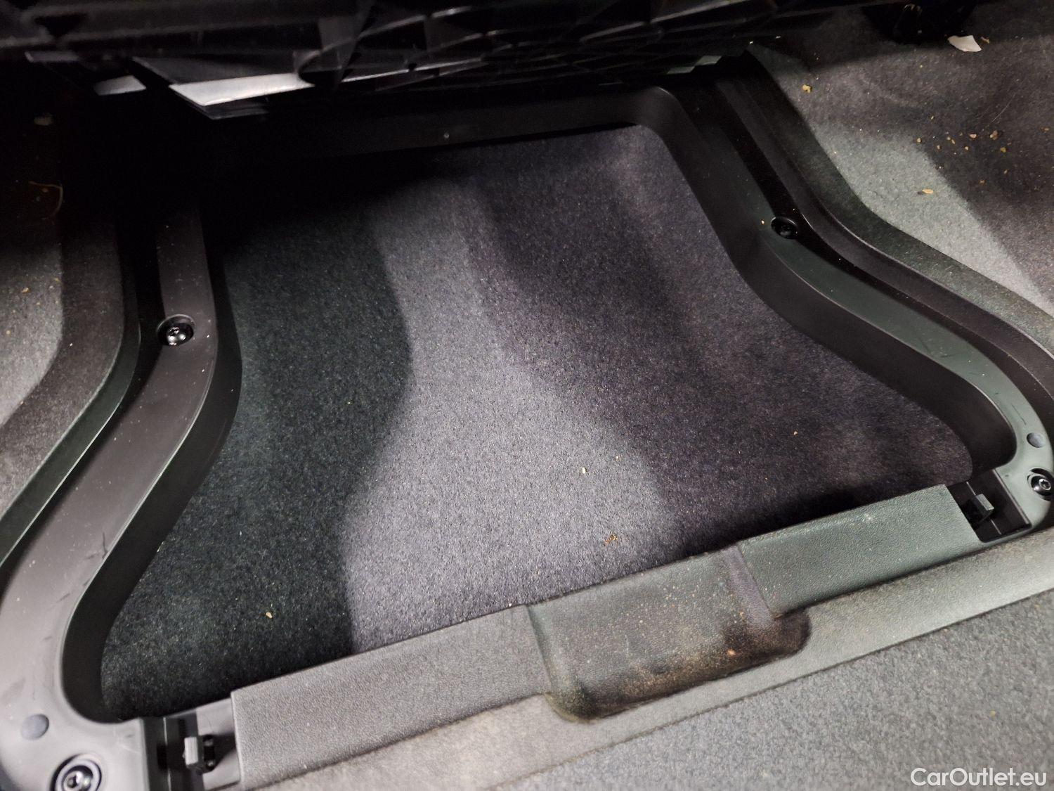  Volkswagen  Sharan VW,  '15, Volkswagen  1.4 TSi 110kW BMT DSG6 Comfortli 7pl. #2