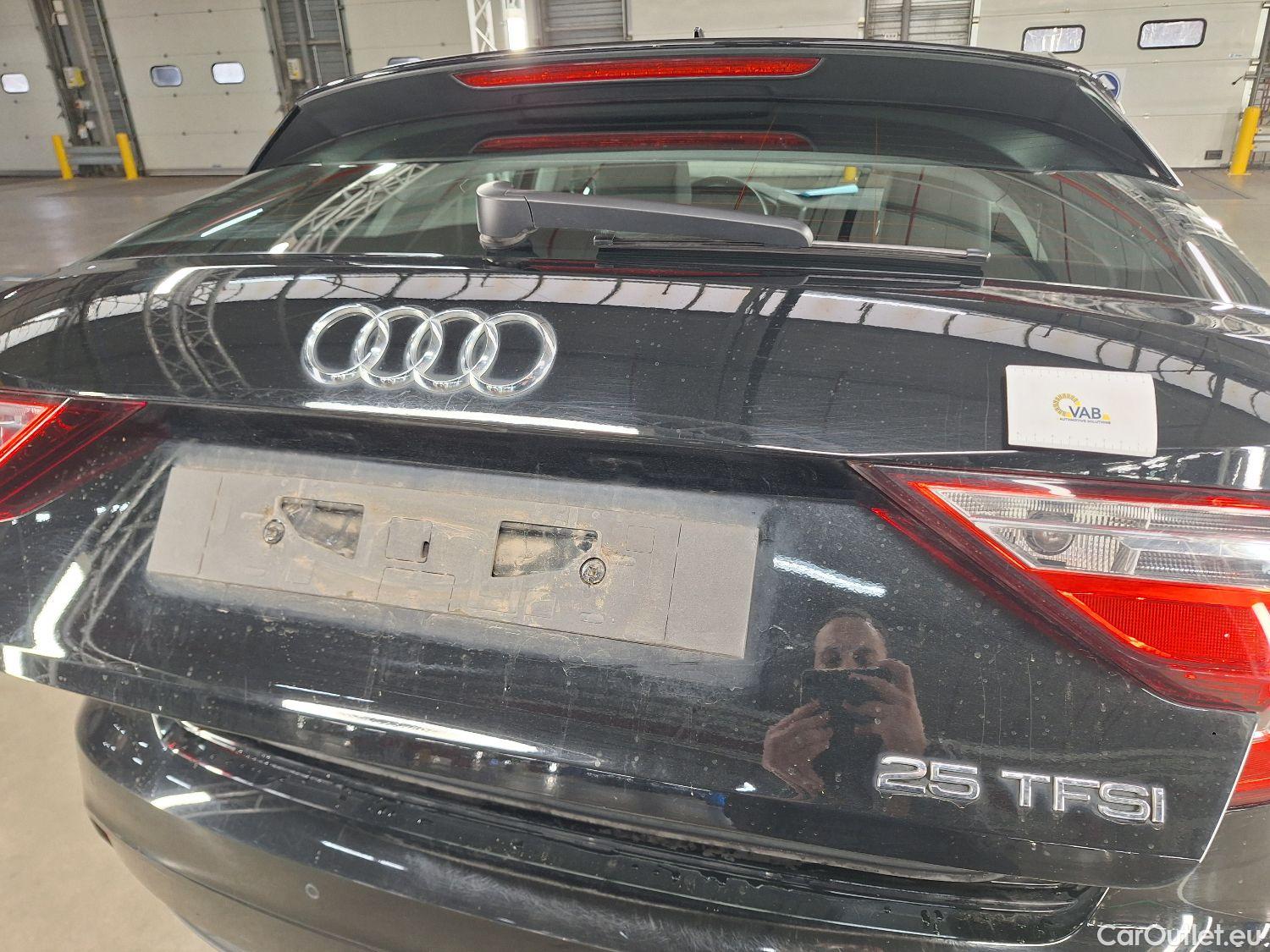  Audi  A1 Sportback Audi, A1 SB '18, Audi  1.0 25 TFSI 70kW 5d #28