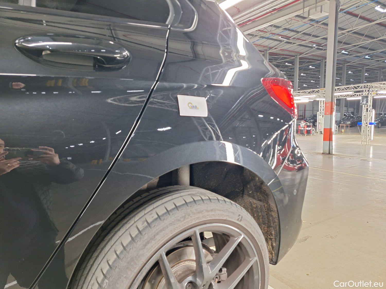  Bmw  Serie 1 BMW, 1-serie '19, BMW 1 Reeks Hatch 116dA (85 kW) 5d #15