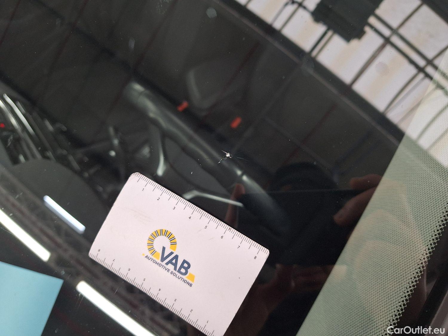  Bmw  X1 BMW,  FL'19, BMW  sDrive16dA (85 kW) 5d #34