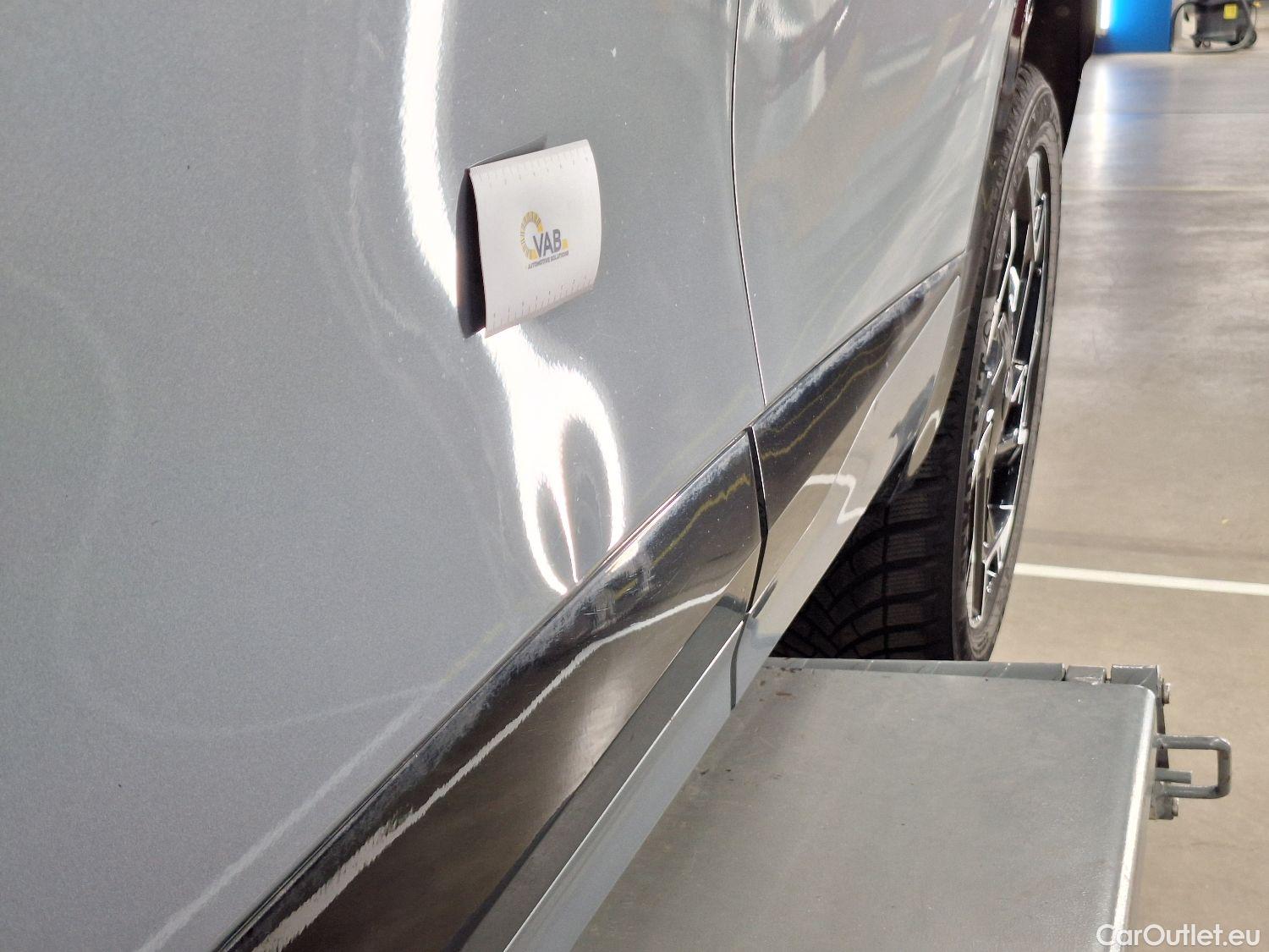  KIA  Sportage Kia,  '21 PHEV, KIA  1.6 T-GDi 6A/T AWD GT Line PHEV 5d #31