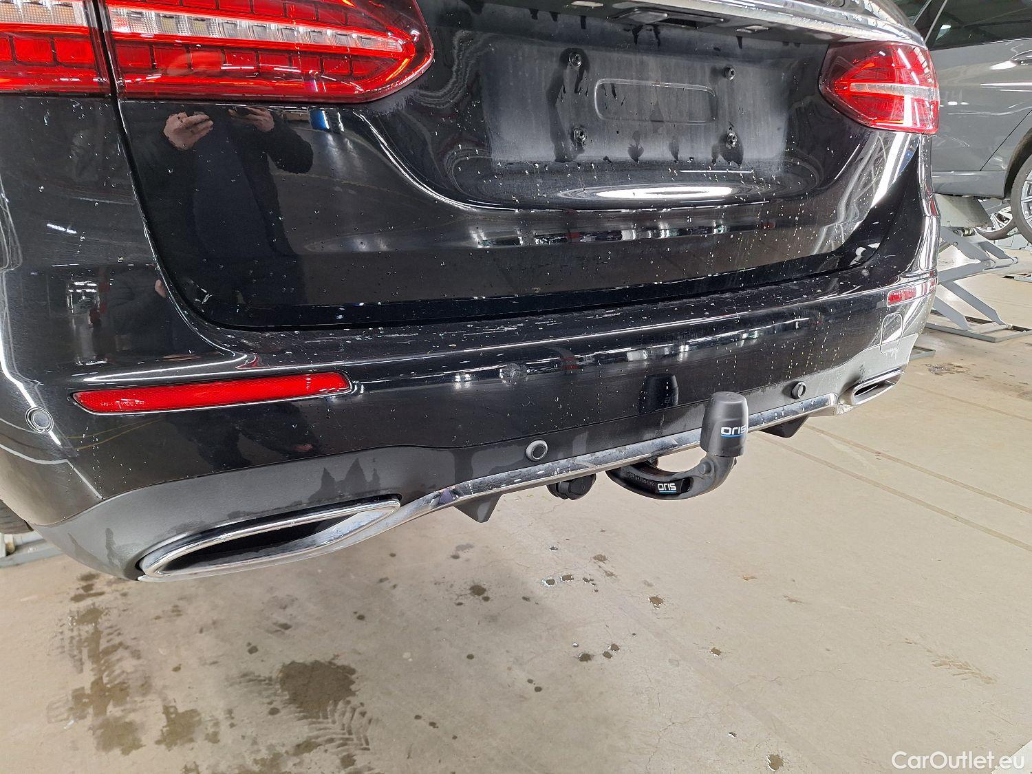  Mercedes  E-Klasse Mercedes, E-Clas Br FL'20 PHEV, Mercedes-Benz  Break E 300 de AMG Line 5d #16