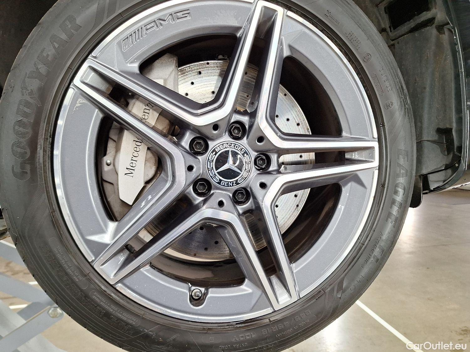  Mercedes  E-Klasse Mercedes, E-Clas Br FL'20 PHEV, Mercedes-Benz  Break E 300 de AMG Line 5d #1