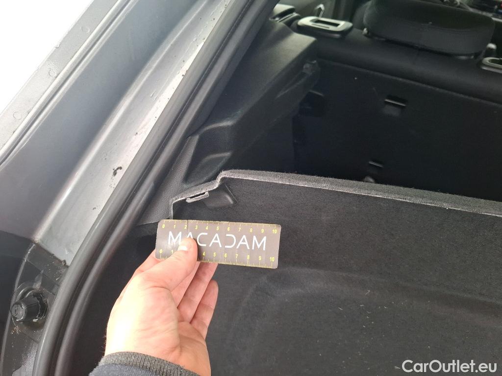  Bmw  Serie 1 BMW Série 1 / 2019 / 5P / Berline 1.5 116I Business Design #6